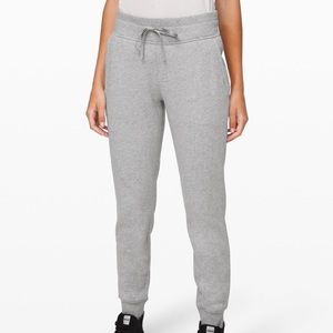 Lululemon Warm Down Joggers 28"